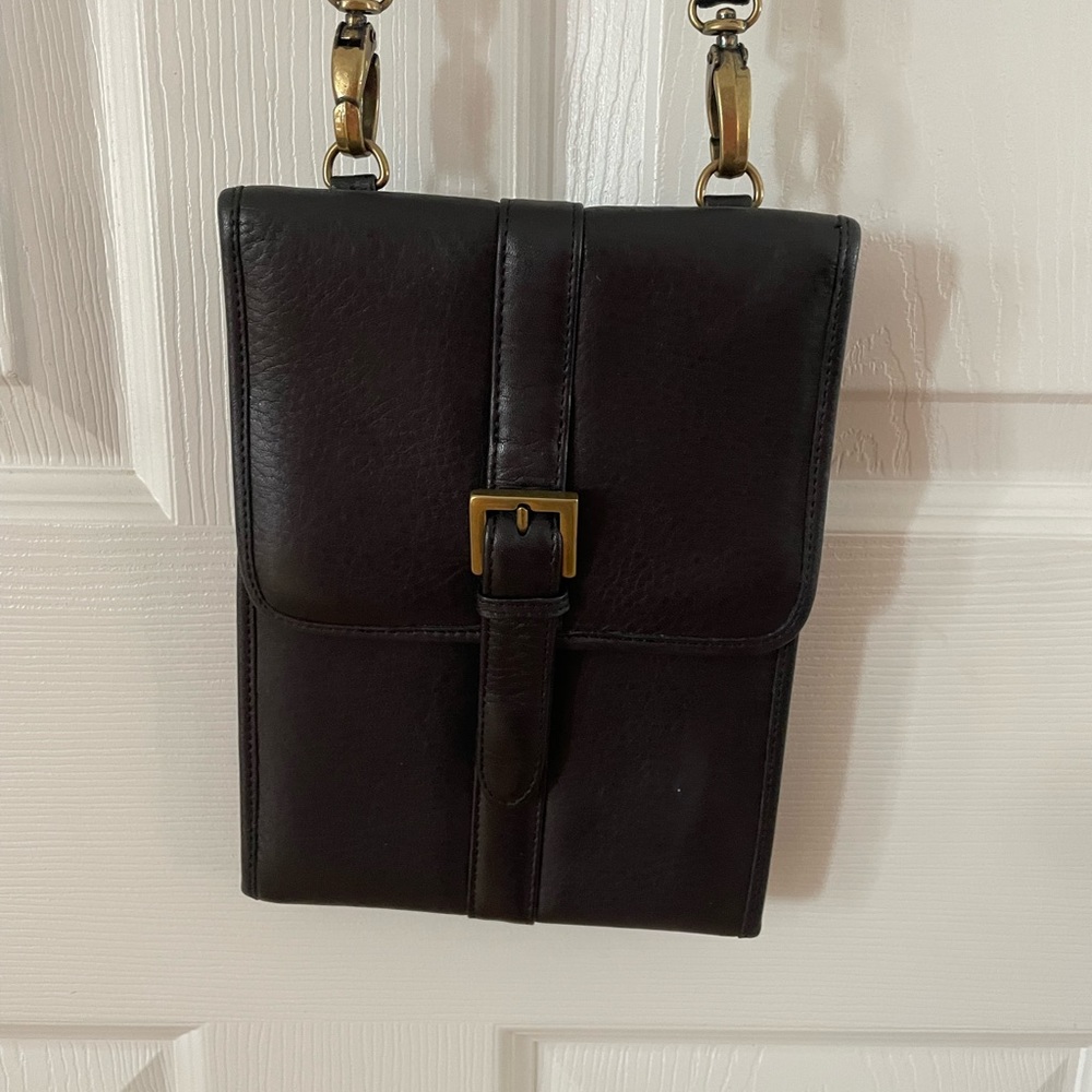 Eddie Bauer Leather Cross Body Bag